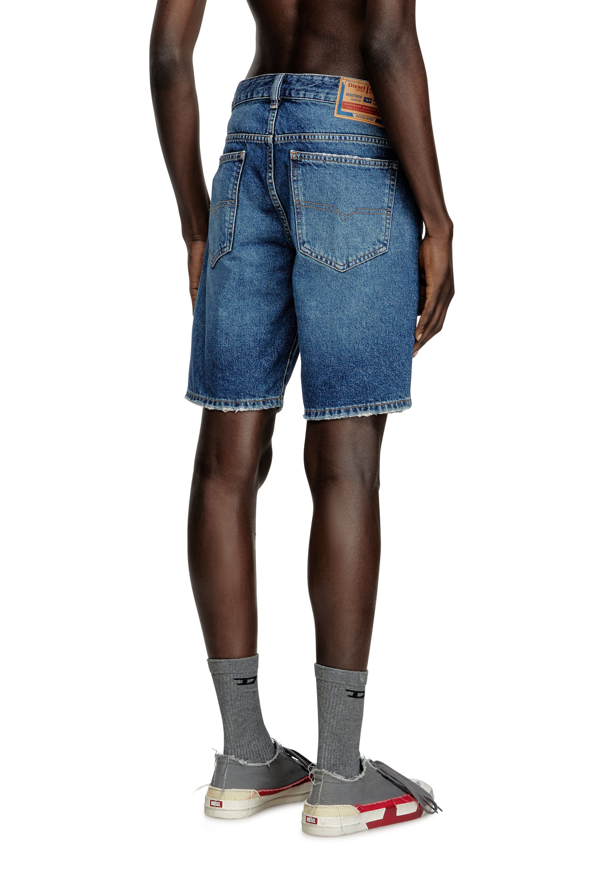 Diesel - D-FIN, Man's Slim denim shorts in Medium blue - 2